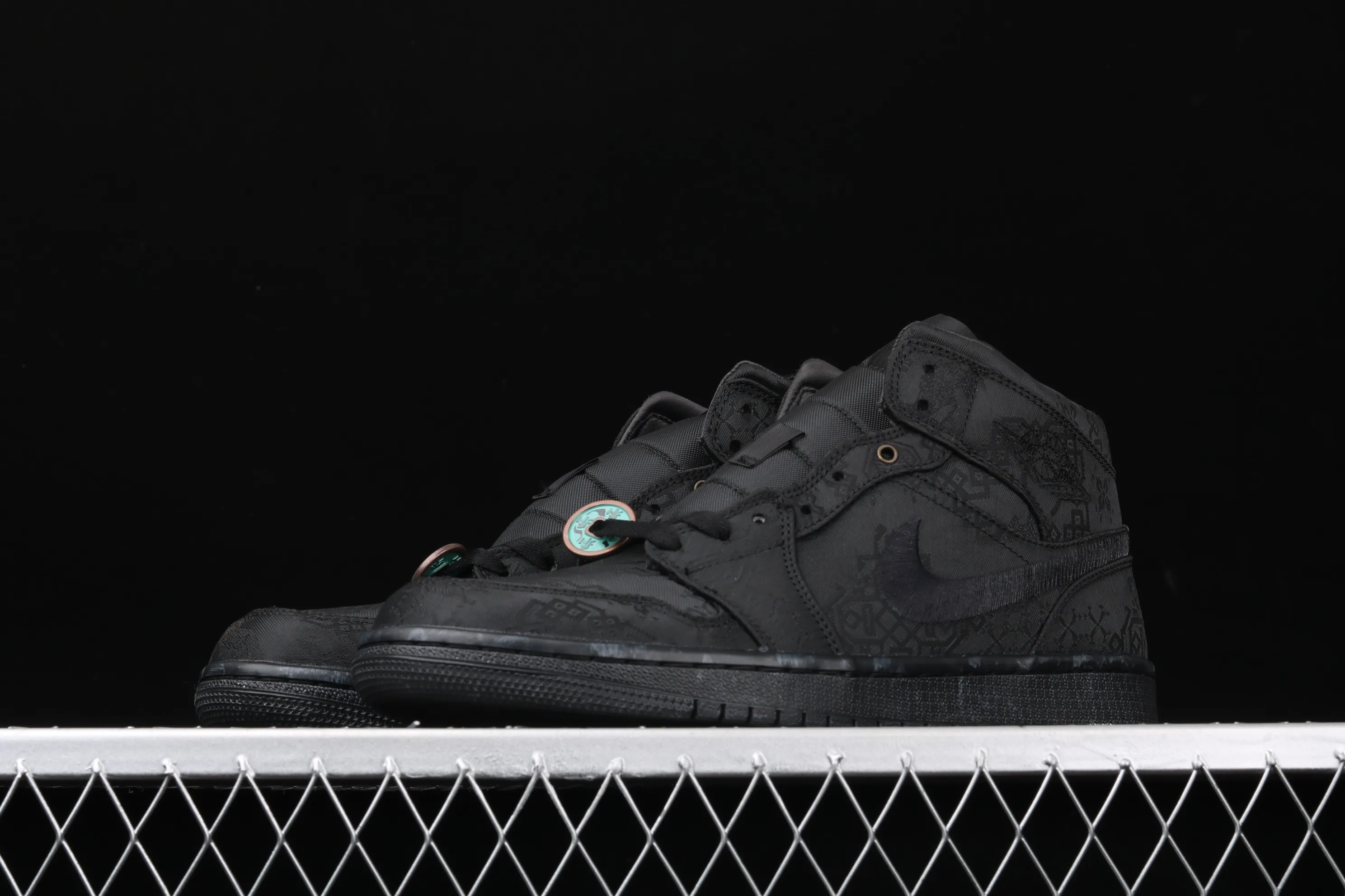 All categories Air Jordan Jordan series basketball shoes Air Jordan 1 Mid CLOT x Air Jordan 1 Mid "Fearless" AJ1 Joe 1 mid-top black silk CU2804-300